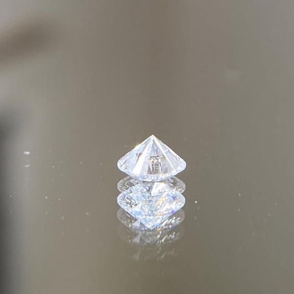 激レア☆鮮烈！強煌めき レアカットダイヤモンド 0.347ct D/VS-2