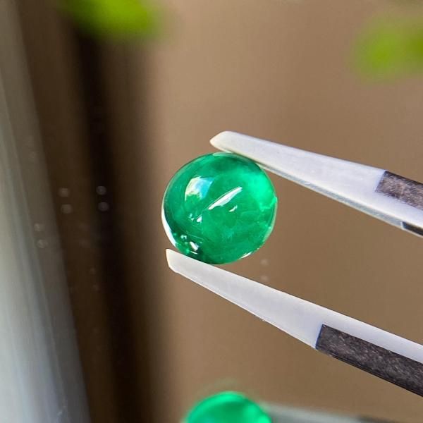 オールドストック☆美色エメラルド 希少ラウンド　2.016ct　コロンビア産 オールドストック☆美色エメラルド 希少ラウンド 2.016ct コロンビア産