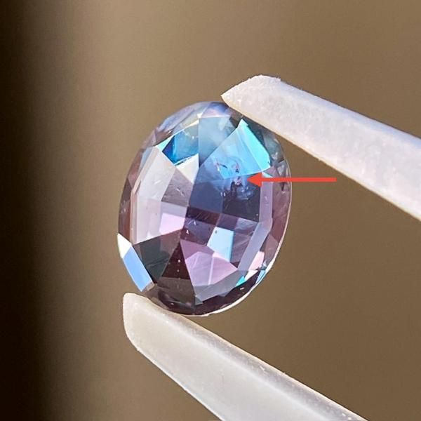 大粒極美☆天然アレキサンドライト オーバル 0.554ct 青地～赤紫 激変