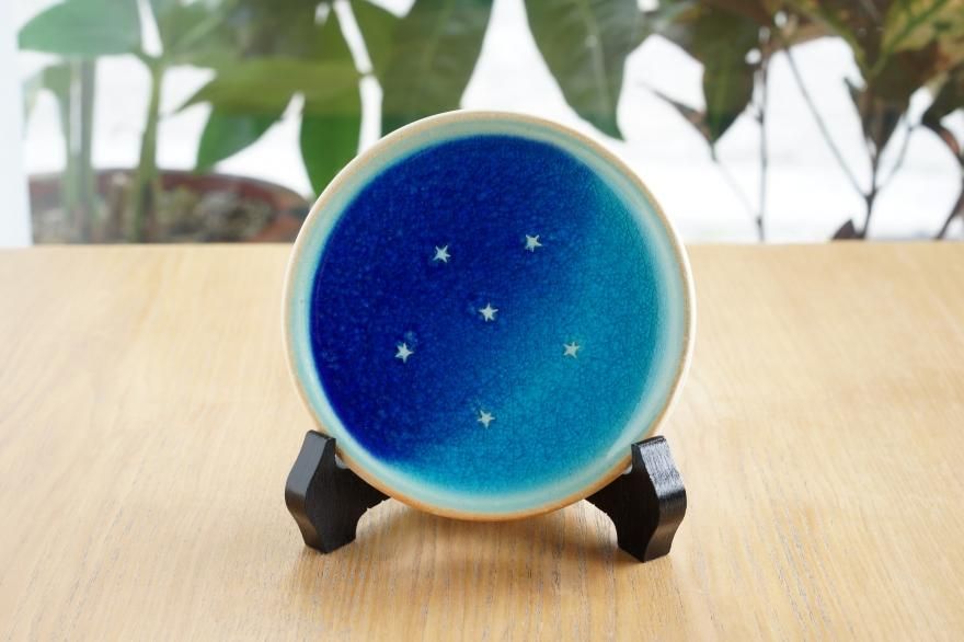 やちむん 青の煌き4寸皿【きら星工房 秋元ナナ】 - おきなわ やちむん 青の煌き4寸皿【きら星工房 秋元ナナ】 - おきなわ