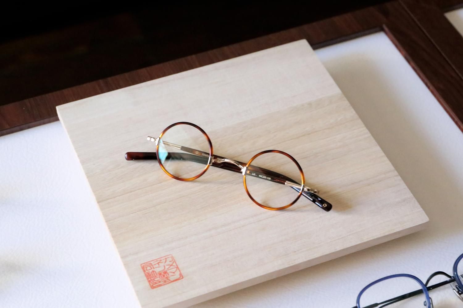 カメマンネンメガネフレーム　Kame ManNen Kame ManNen／カメマンネン 