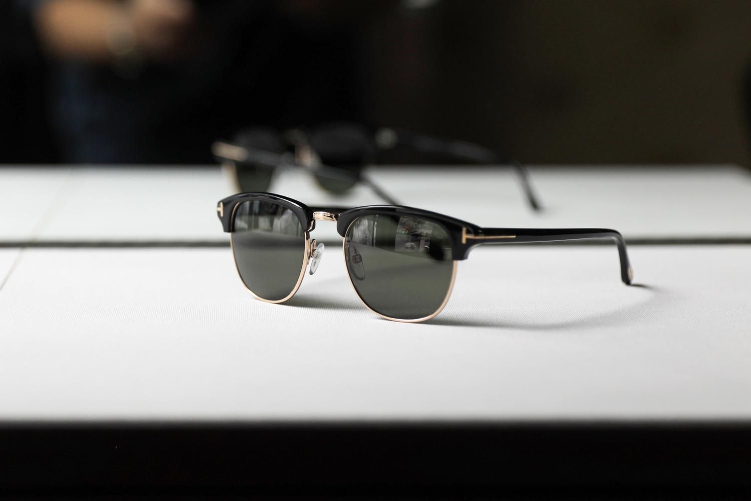 楽天ポイント還元】TOM FORD Eyewear キャットアイ サングラス