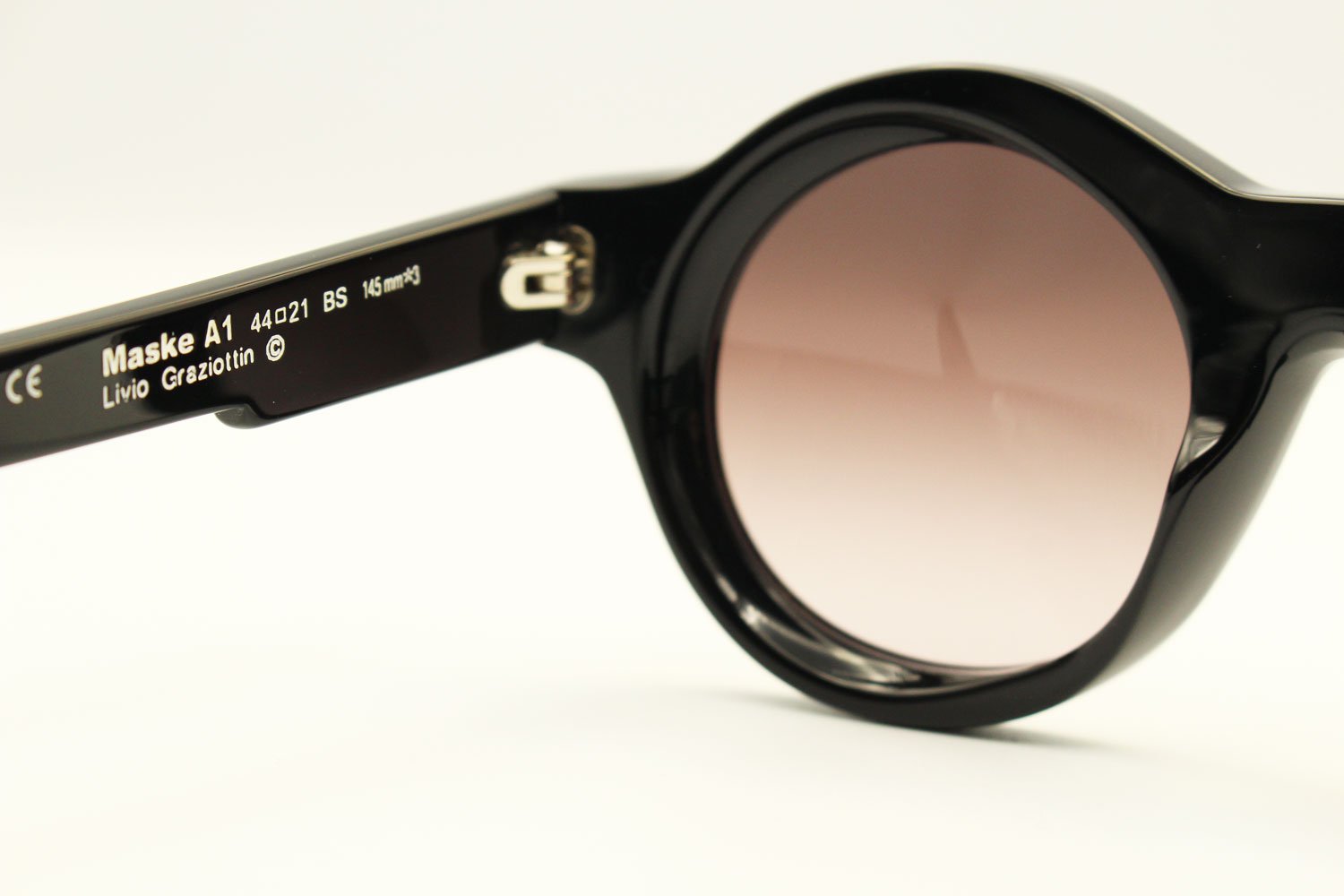 Kuboraum Eyeglasses Womens Sunglasses Kuboraum Sunglasses 