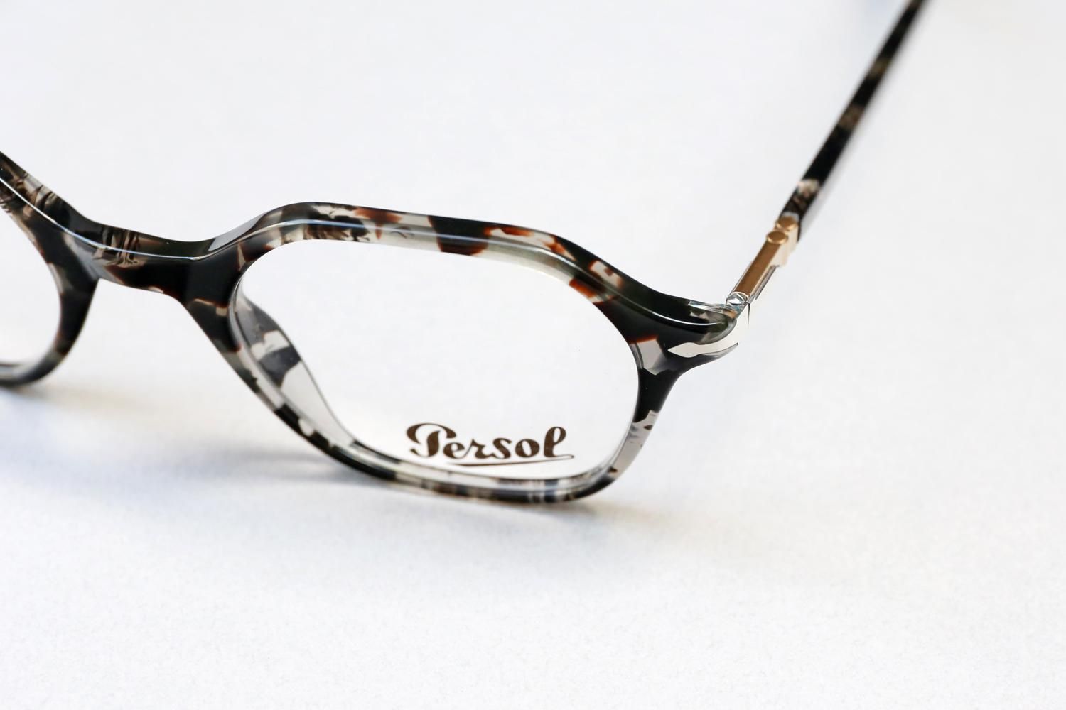 Persol:ペルソール