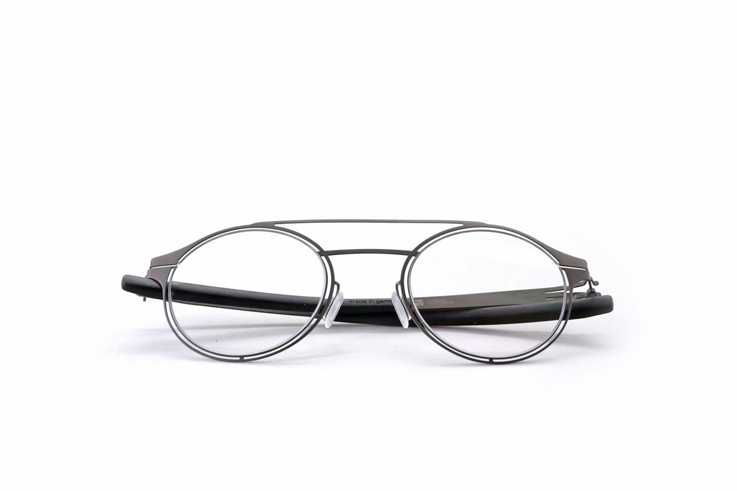 Exclusive model】ic!berlin/アイシーベルリン circularity col