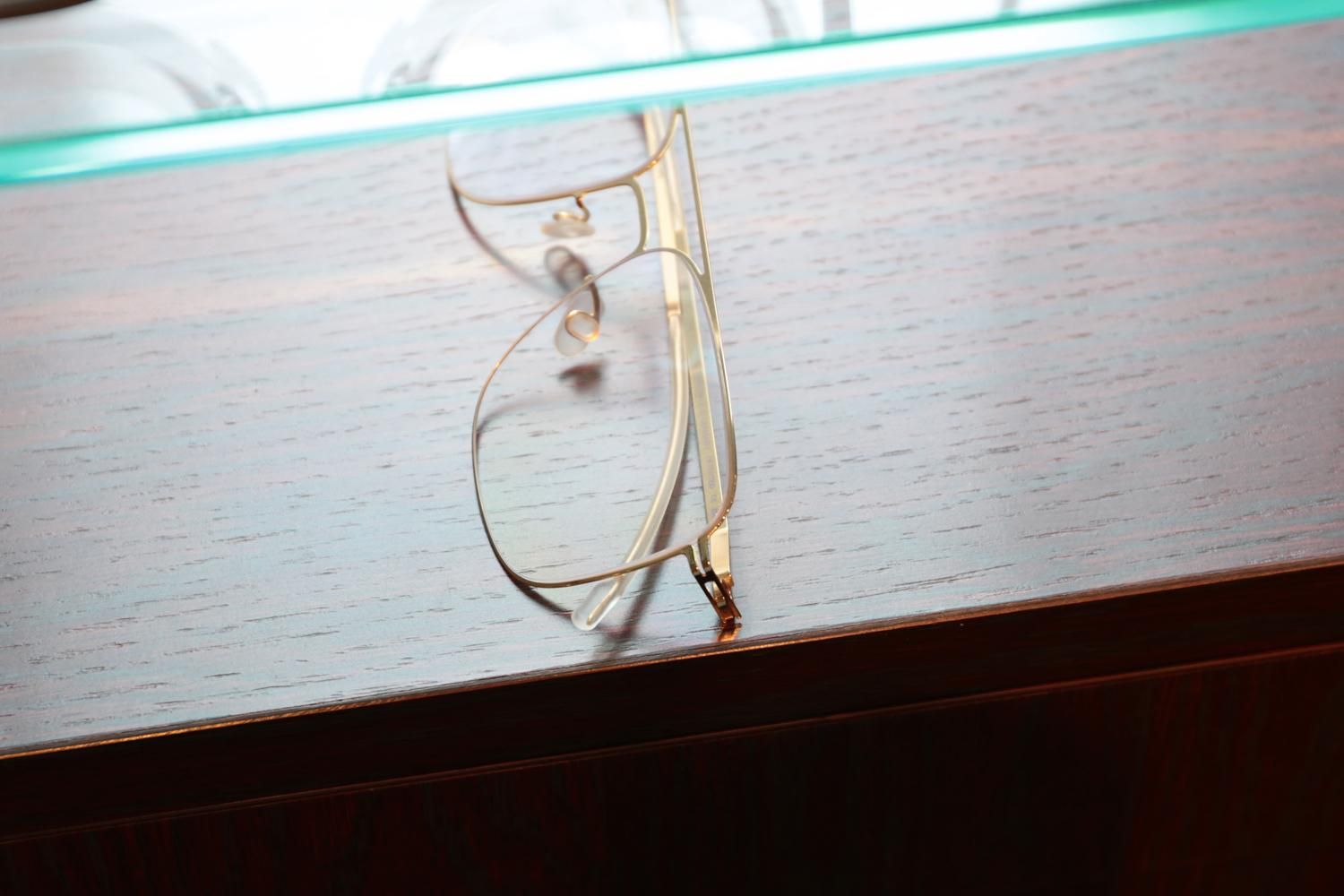 メガネ Mykita FW25 Mykita - VANILLA - 826 (VANILLA 826) Mykita Vanilla スクエア眼鏡フレーム | ブラック | FARFETCH JP