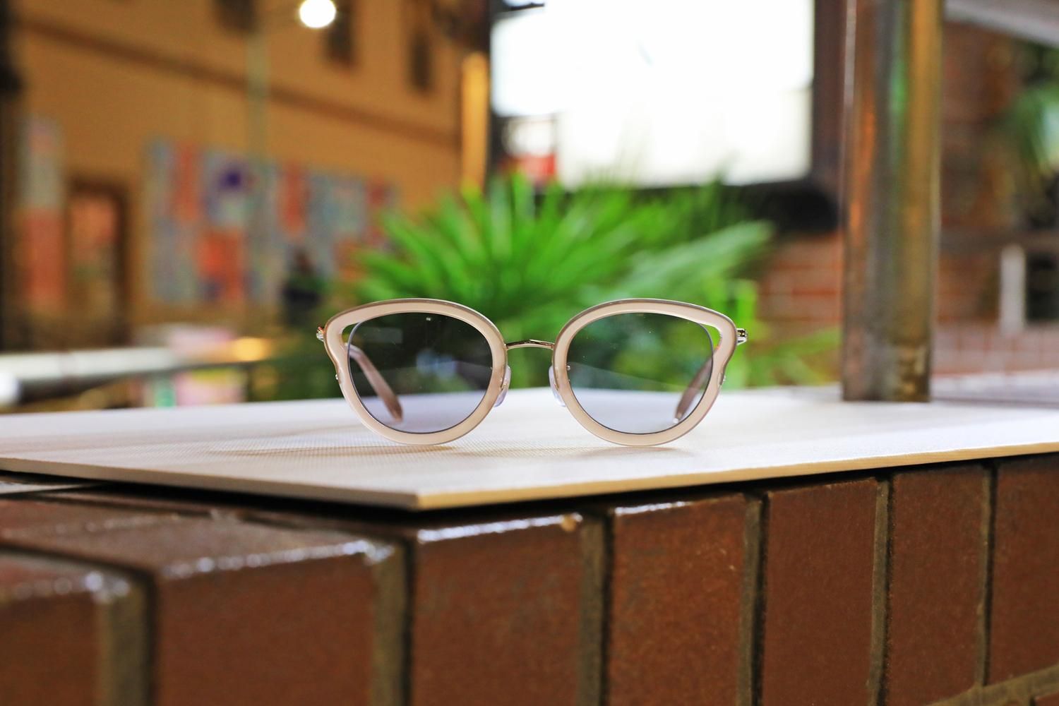 【完売品】megane and me サングラス INES CLSG 完売品】megane and me サングラス INES CLSG