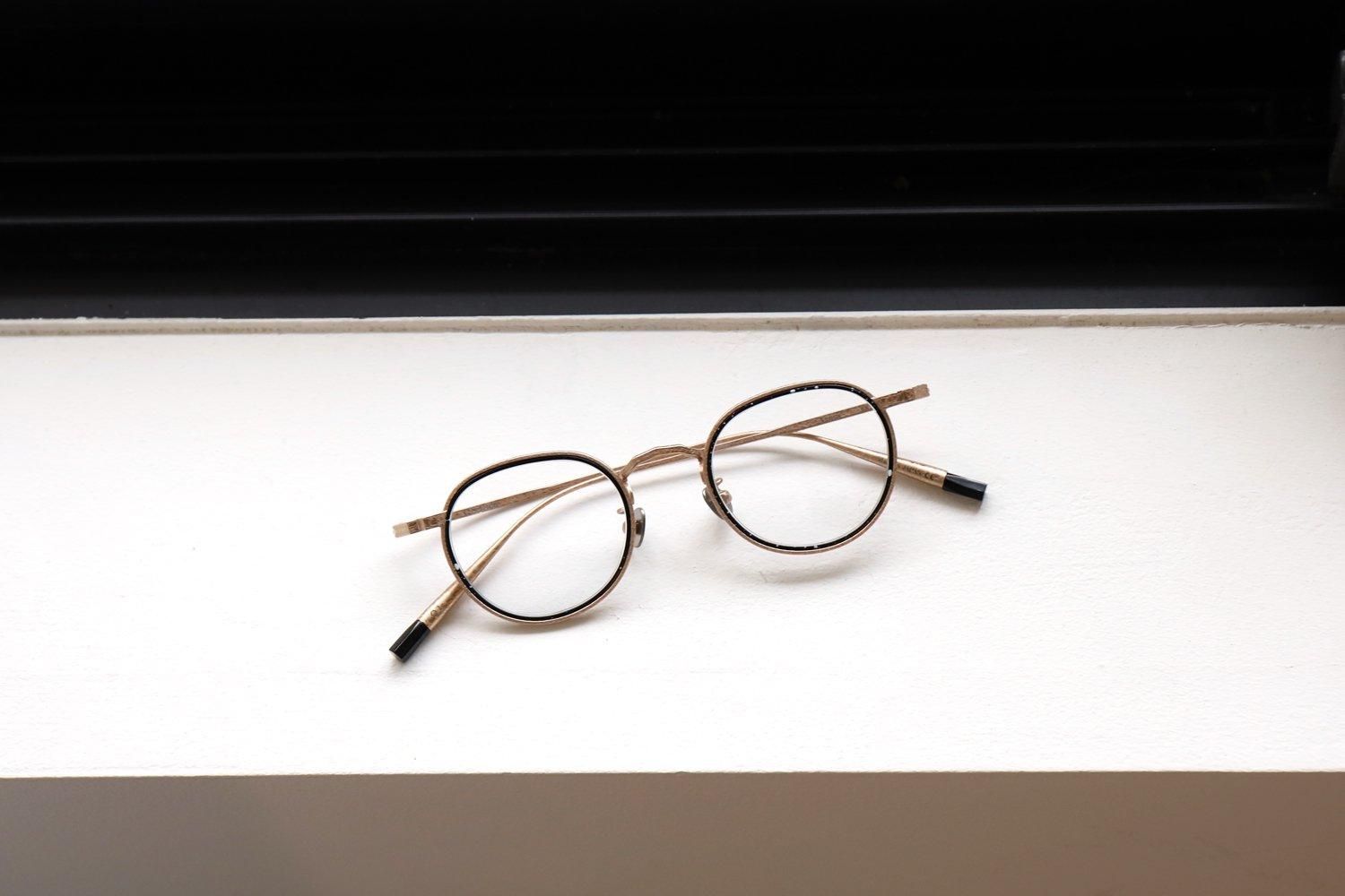 Selenite メガネケース　セレナイト Selenite セレナイト 