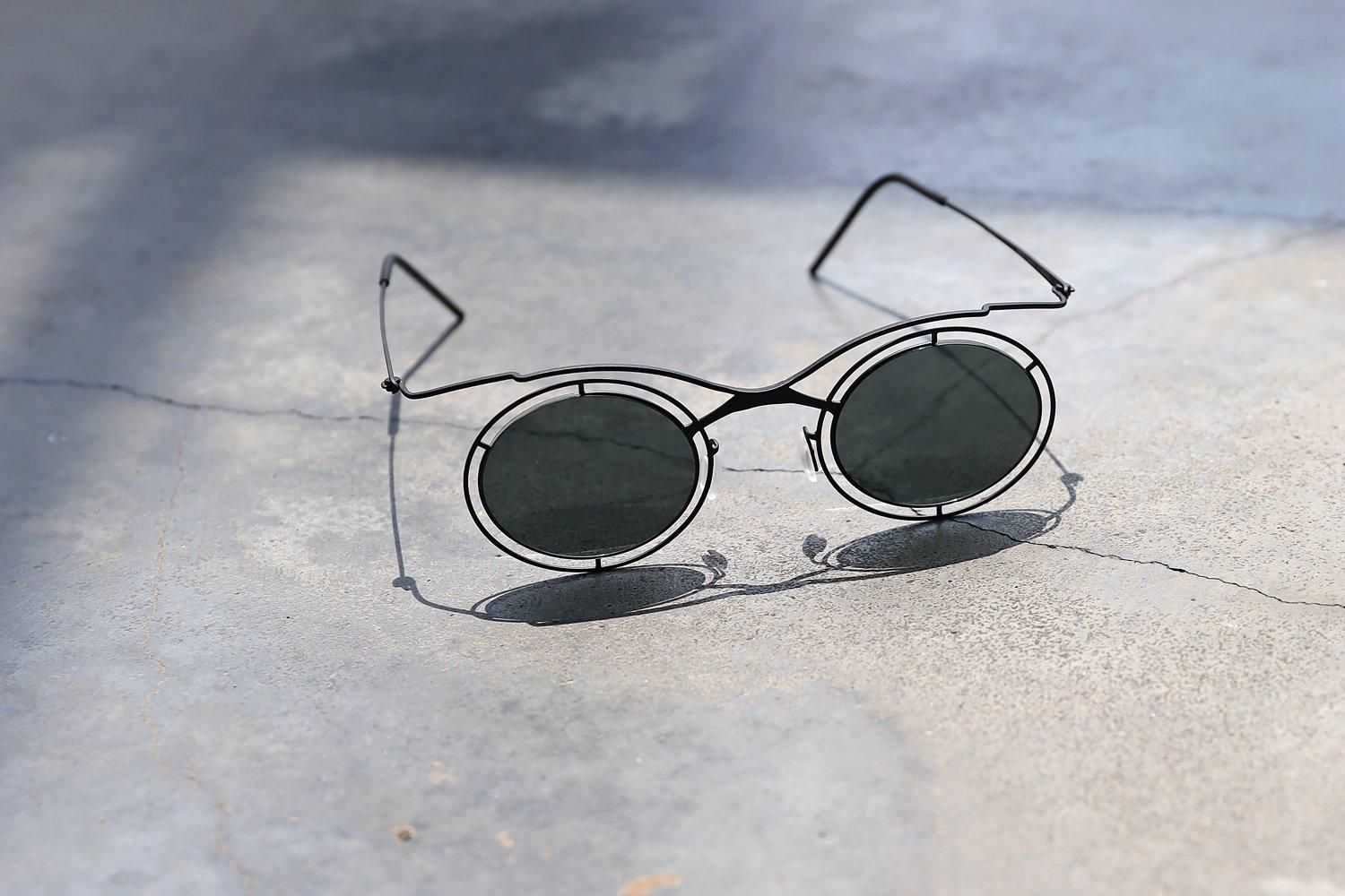 Yconcept ワイコンセプト 眼鏡YC06 Black002 メガネ チタン