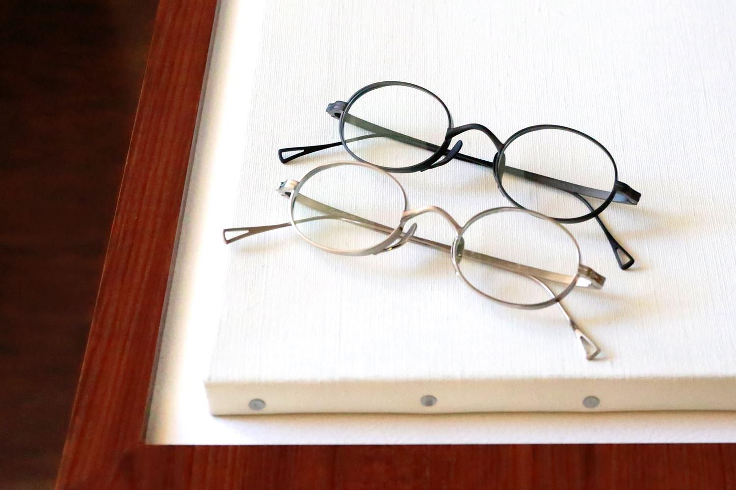 Kame ManNen カメマンネン KMN-1111 col.BK／YG - メガネ・サングラス