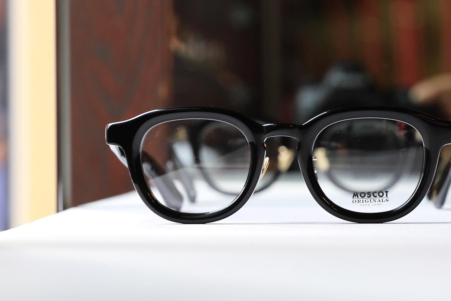 ご予約受付中／納期：2024年6～7月頃予定】MOSCOT モスコット 