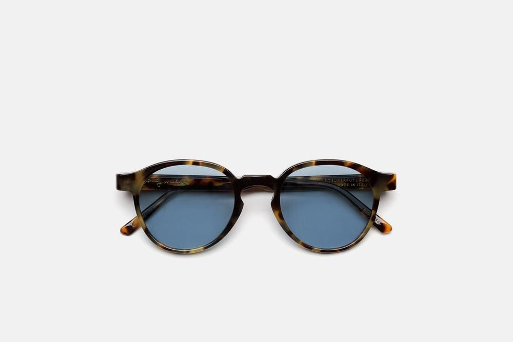 Retrosuperfuture - メガネ・サングラス 通販サイト EYEWEAR Retrosuperfuture - メガネ・サングラス 通販サイト EYEWEAR
