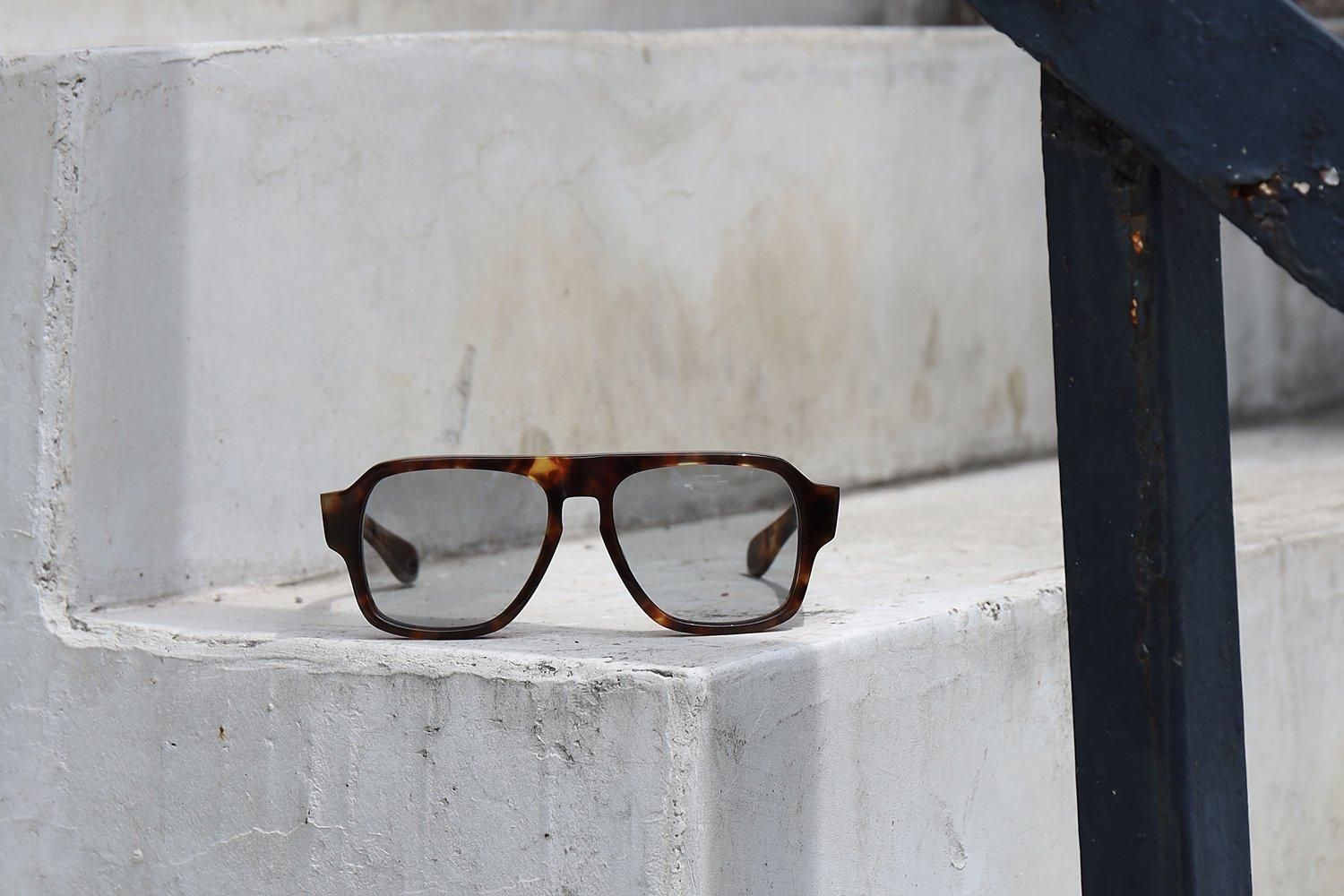 Lunetta BADA ルネッタバダ No.42/01 SUN col.0510 - メガネと