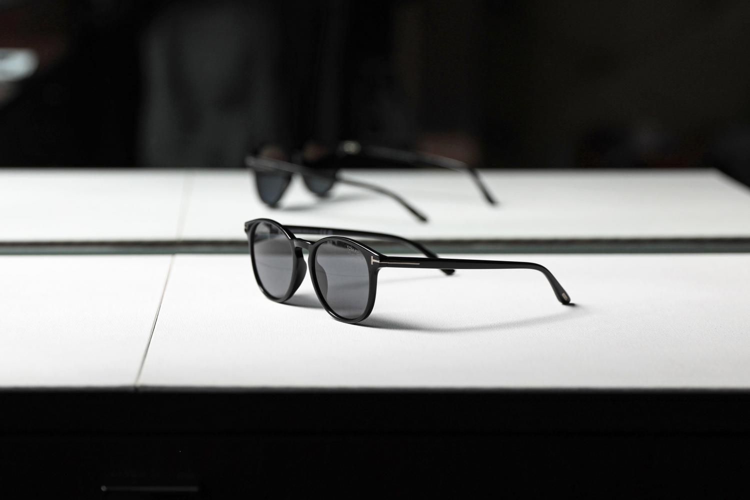 TOM FORD トムフォード TF1097-N 01D Lewis 偏光サングラスBlack tom-ford-lewis-tf1097-01d-