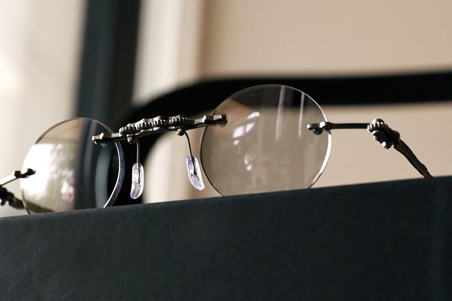 KUBORAUMクボラム　mask h22 メガネ　サングラス KUBORAUM（クボラム）の「【KUBORAUM】 Mask H22 / BM（メガネ）」 - WEAR