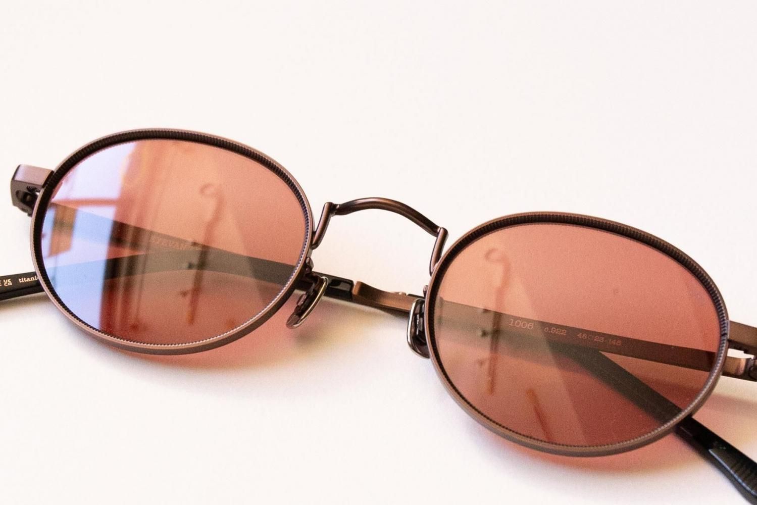 新品未使用 EYEVAN7285 1017 [C.922 V. Brown] 新品未使用 EYEVAN7285 1017 [C.922 V. Brown] - メルカリ