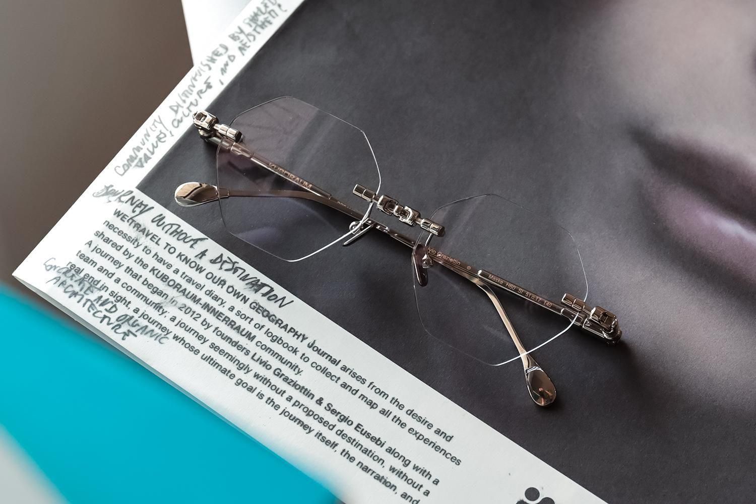 KUBORAUM クボラム H01 オーバルフレーム シルバー サングラス H01-49-22-SI KUBORAUM - CANARY EYEWEAR SHOP