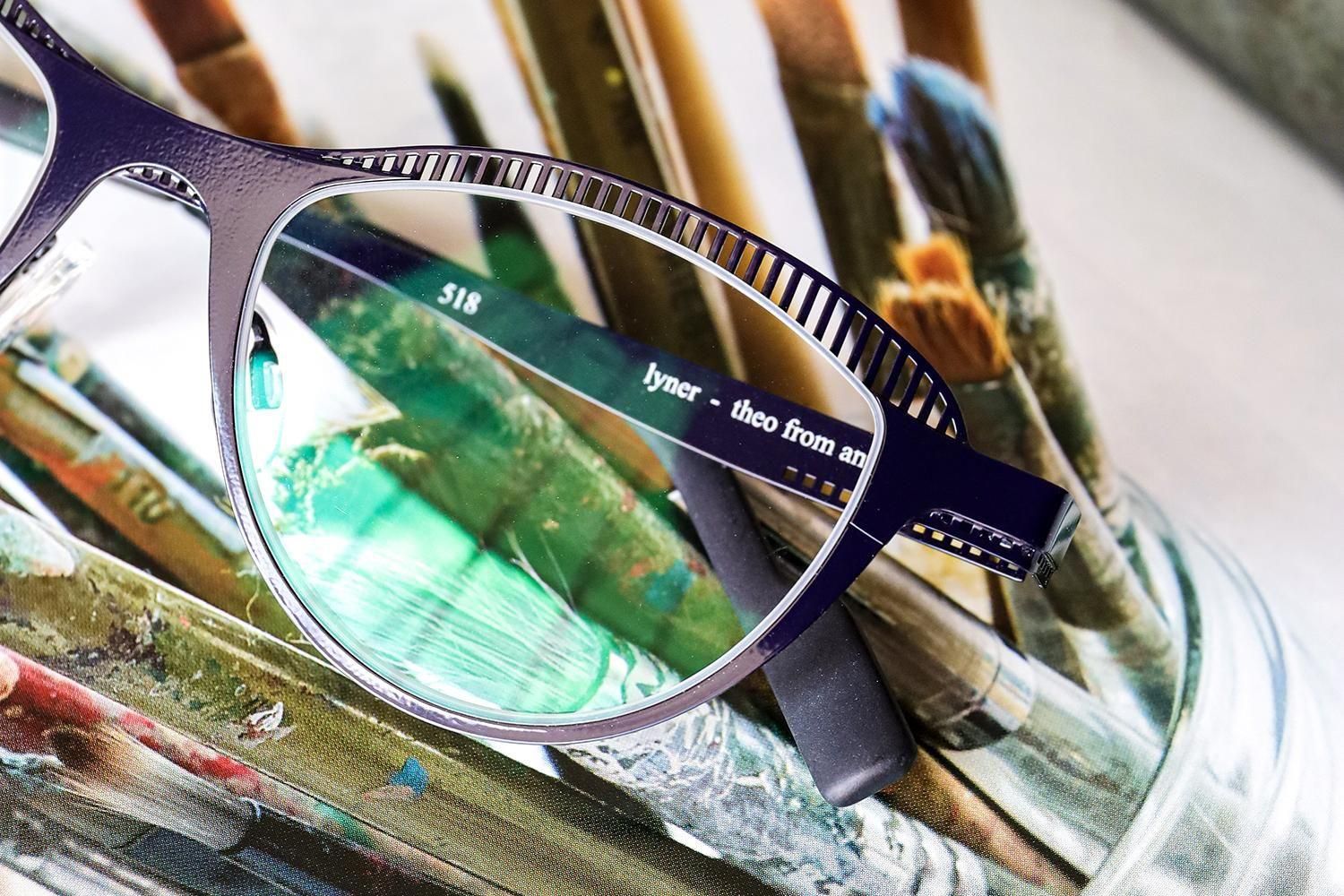 theo テオのメガネ・サングラス通販サイト | アイウェアメビウス