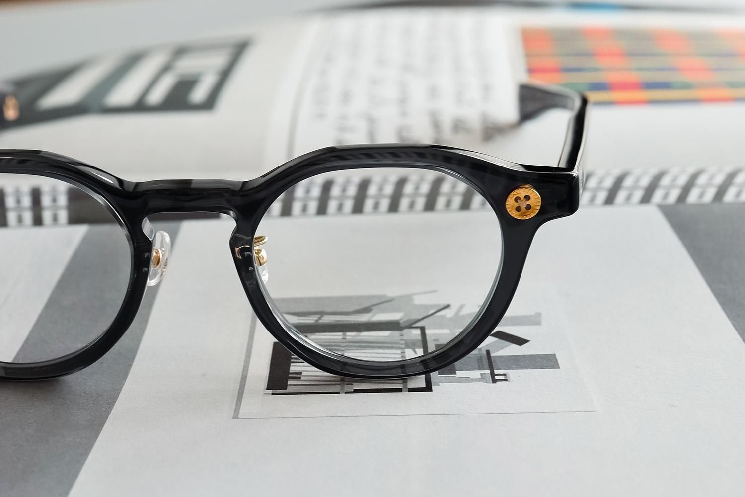 メガネ - メガネ・サングラス 通販サイト EYEWEAR MEBIUS ONLINE SHOP