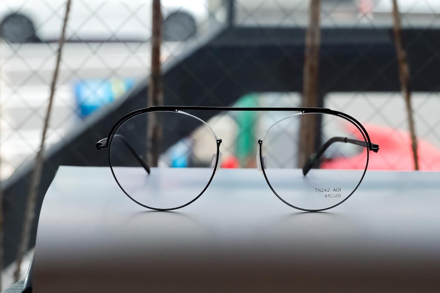 メガネ - メガネ・サングラス 通販サイト EYEWEAR MEBIUS ONLINE SHOP