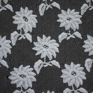 Newஐ⋆*期間限定販売♪フランスアンティーク・ホワイト刺繍