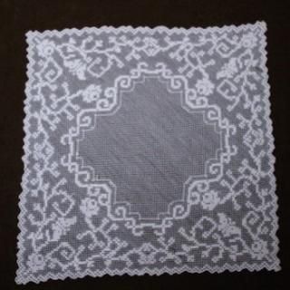 フィレレース ドイリー 20×20cm A<img class='new_mark_img2' src='https://img.shop-pro.jp/img/new/icons20.gif' style='border:none;display:inline;margin:0px;padding:0px;width:auto;' />