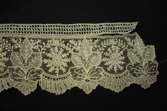 ニードルポイントレース ポワンドガーズ 6.7×140cm