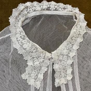 ニードルポイント ポワン・ド・ガーズ レース ハンカチ 花 リボン ニードルポイント ポワン・ド・ガーズ レース ハンカチ 花