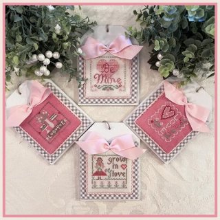 <img class='new_mark_img1' src='https://img.shop-pro.jp/img/new/icons1.gif' style='border:none;display:inline;margin:0px;padding:0px;width:auto;' />CROSS STITCH PETIES- LOVEABLE PETITES  