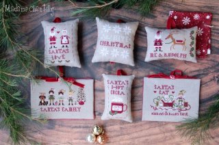 CHRISTMAS PILLOWS  