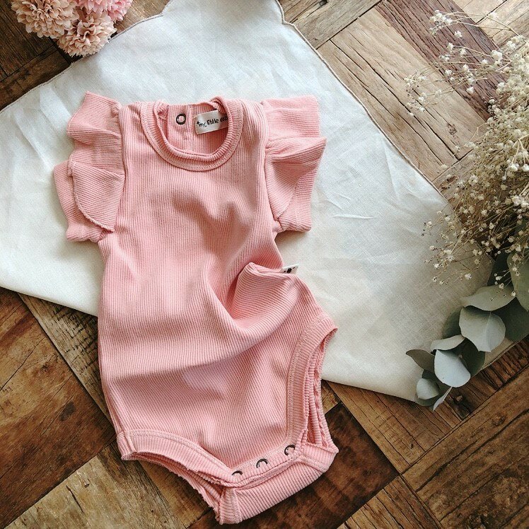 【30%OFF】MY LITTLE COZMO Organic Ribbed Baby Body Suits<img class='new_mark_img2' src='https://img.shop-pro.jp/img/new/icons24.gif' style='border:none;display:inline;margin:0px;padding:0px;width:auto;' />