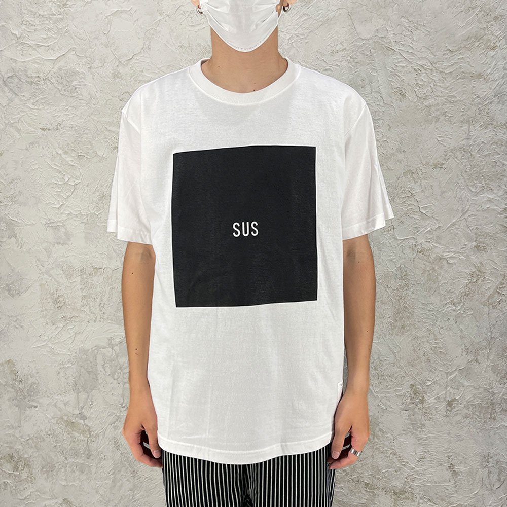 SUS by. SUSPEREAL/  BOX TEE (WHT/BLK)