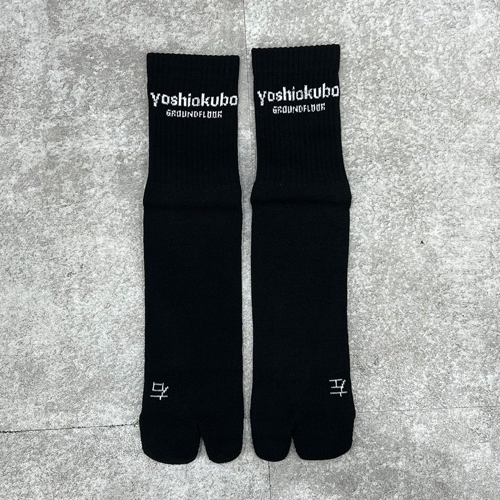 yoshiokubo GROUNDFLOOR / YK SOCKS (BLACK)