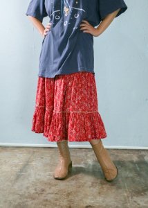 Old Indian Cotton Frower Pattern Skirt