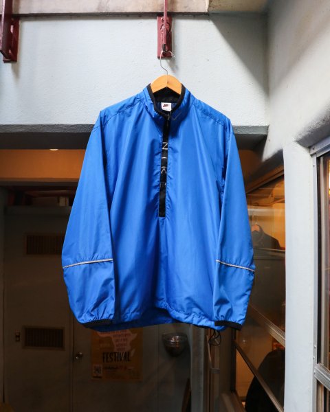 90's- “NIKE” Nylon Pullover Jacket (Reflective Lined)