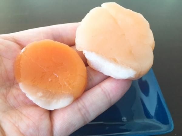 ホタテ貝柱 北海道産 化粧箱入 お刺身用 1kg 赤玉 超希少品 送料 ホタテ貝柱 北海道産 化粧箱入 お刺身用 1kg 赤玉 超希少品 送料