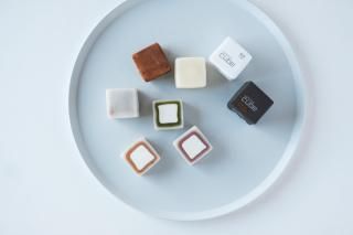 <img class='new_mark_img1' src='https://img.shop-pro.jp/img/new/icons15.gif' style='border:none;display:inline;margin:0px;padding:0px;width:auto;' />MOCHI cube®ʥ塼֡12 