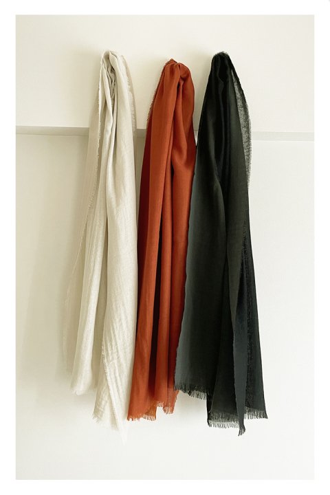 <img class='new_mark_img1' src='https://img.shop-pro.jp/img/new/icons21.gif' style='border:none;display:inline;margin:0px;padding:0px;width:auto;' />Cashmere Double Gauze Stole