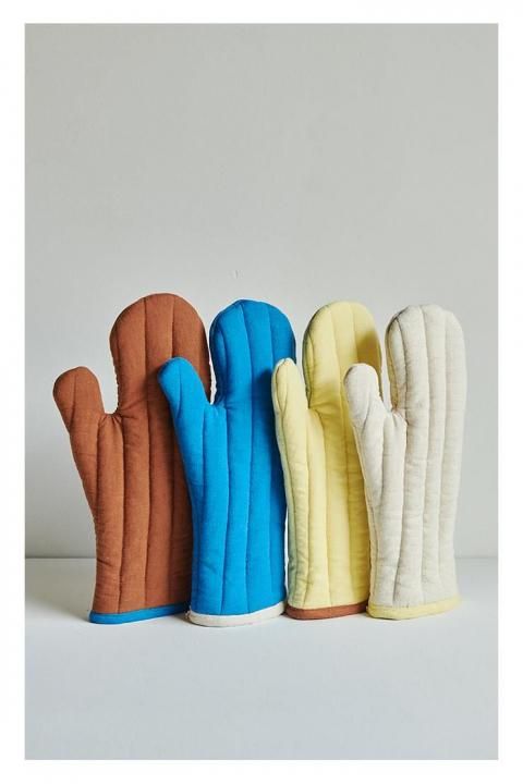 <img class='new_mark_img1' src='https://img.shop-pro.jp/img/new/icons8.gif' style='border:none;display:inline;margin:0px;padding:0px;width:auto;' />Cotton Linem Oven Mitten