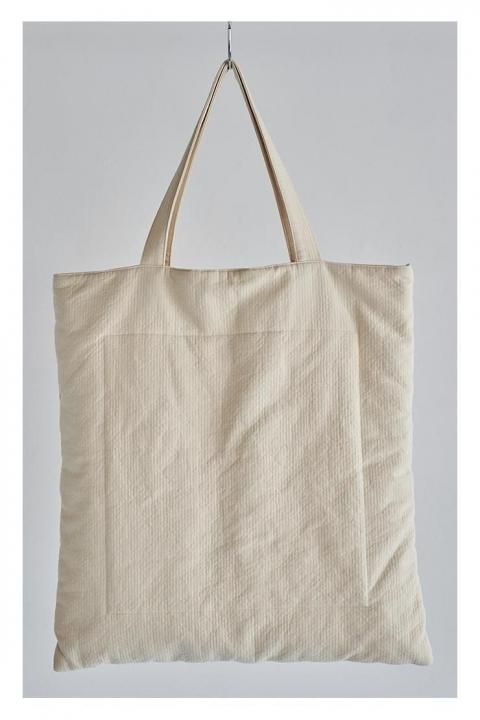 <img class='new_mark_img1' src='https://img.shop-pro.jp/img/new/icons8.gif' style='border:none;display:inline;margin:0px;padding:0px;width:auto;' />Sashiko Bag