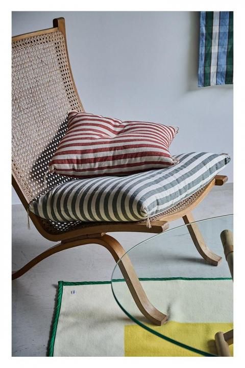 <img class='new_mark_img1' src='https://img.shop-pro.jp/img/new/icons8.gif' style='border:none;display:inline;margin:0px;padding:0px;width:auto;' />Linen-Cotton-Silk Nep Stripe Zabton -big