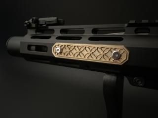 電動ガンブラック CM16ハニカムマガジン付き
