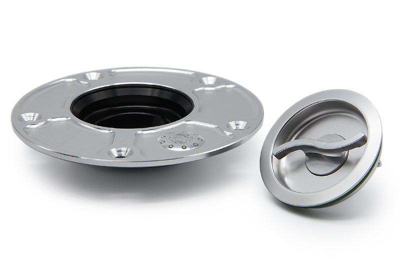 CNC ビレット アルミニウム クイックオープン フューエルタンクキャップ with DBT Type 2 for Kawasaki Z900RS / Ninja H2 / H2R - MOTO CORSE Online Store / モトコルセ オンラインストア