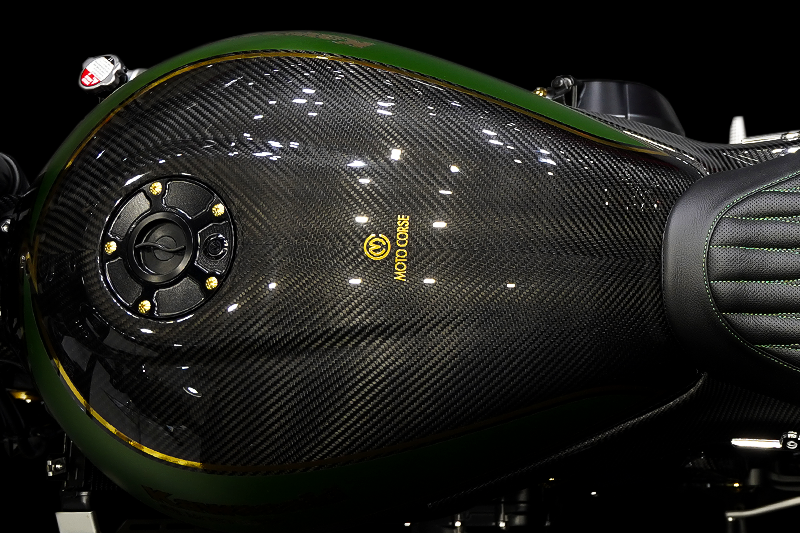 カーボン フューエルタンクカバー for Kawasaki Z900RS - MOTO カーボン フューエルタンクカバー for Kawasaki Z900RS - MOTO
