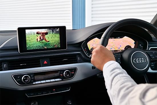 PLUG TV! for Audi | 運転者以外の同乗者が快適に楽しめる 高 PLUG TV! for Audi | 運転者以外の同乗者が快適に楽しめる 高