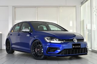 Produced by Next innovation<br>for Volkswagen Golf7.5/ Golf7<br> Front/Side/Rear Splitter/グロスブラック5mm