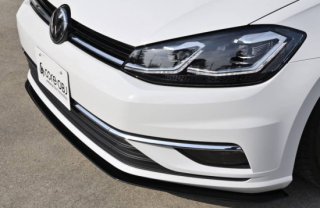 Produced by Next innovation<br>for Volkswagen Golf7.5<br>Front Splitter / グロスブラック 5mm