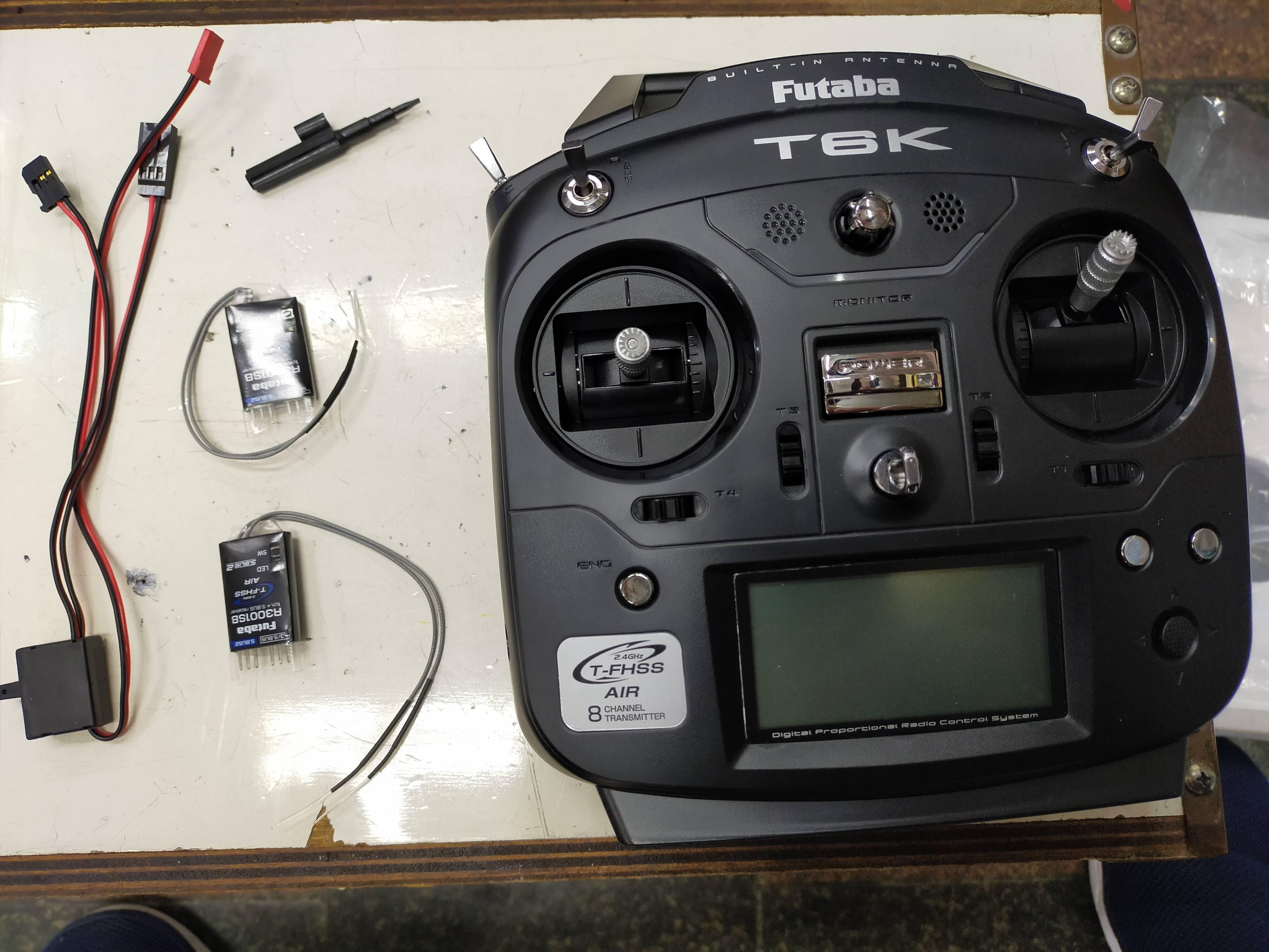 Futaba 6K 8CH 2.4GHz 新品 - ラジコン販売 柳屋模型店 やなぎや