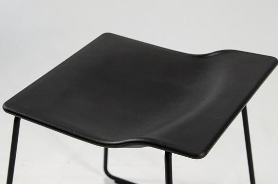 ixc. ラストミニット カウンタースツール|モデルルーム展示品