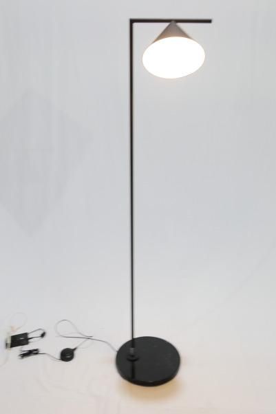 モデルルーム展示品 FLOS（フロス） CAPTAIN FLINT-B